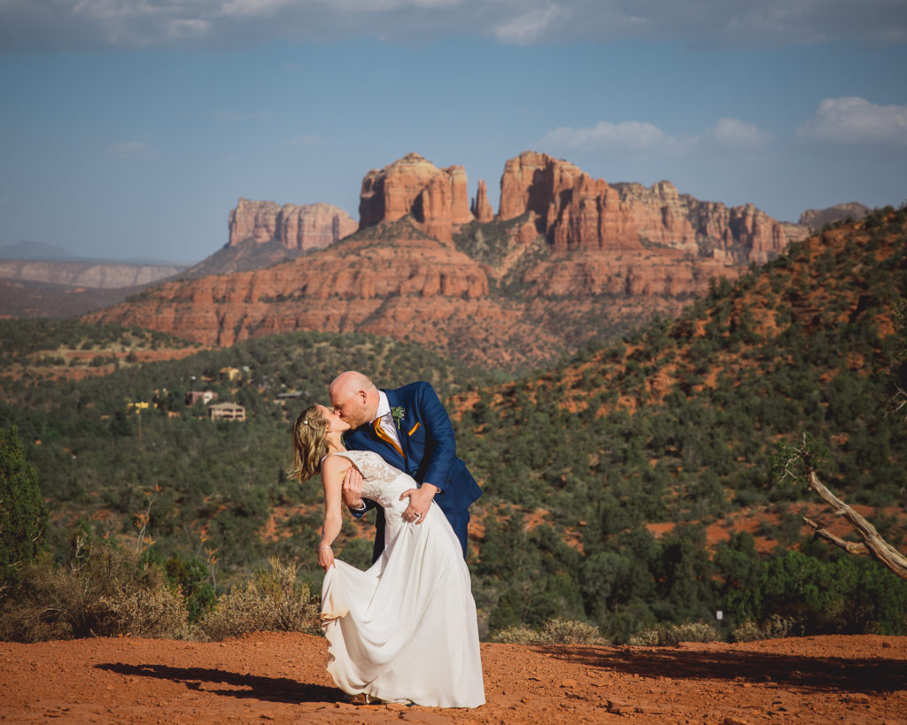 Aimee & Justin's Real Wedding at Lovers Knoll and Merry GO Round Sedona, Arizona - The Dip